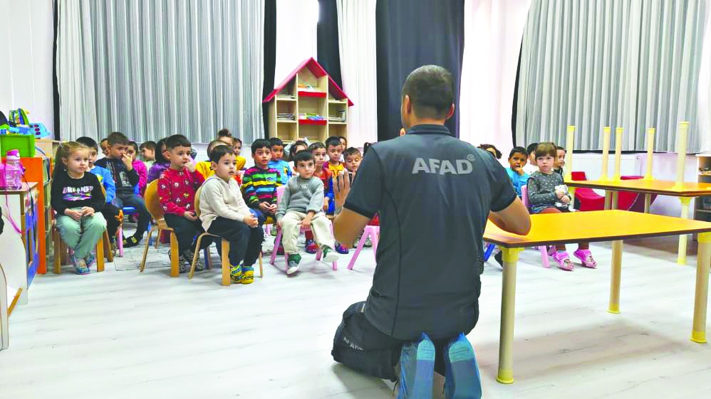 Afyon’da öğrencilere afet farkındalık eğitimi verildi