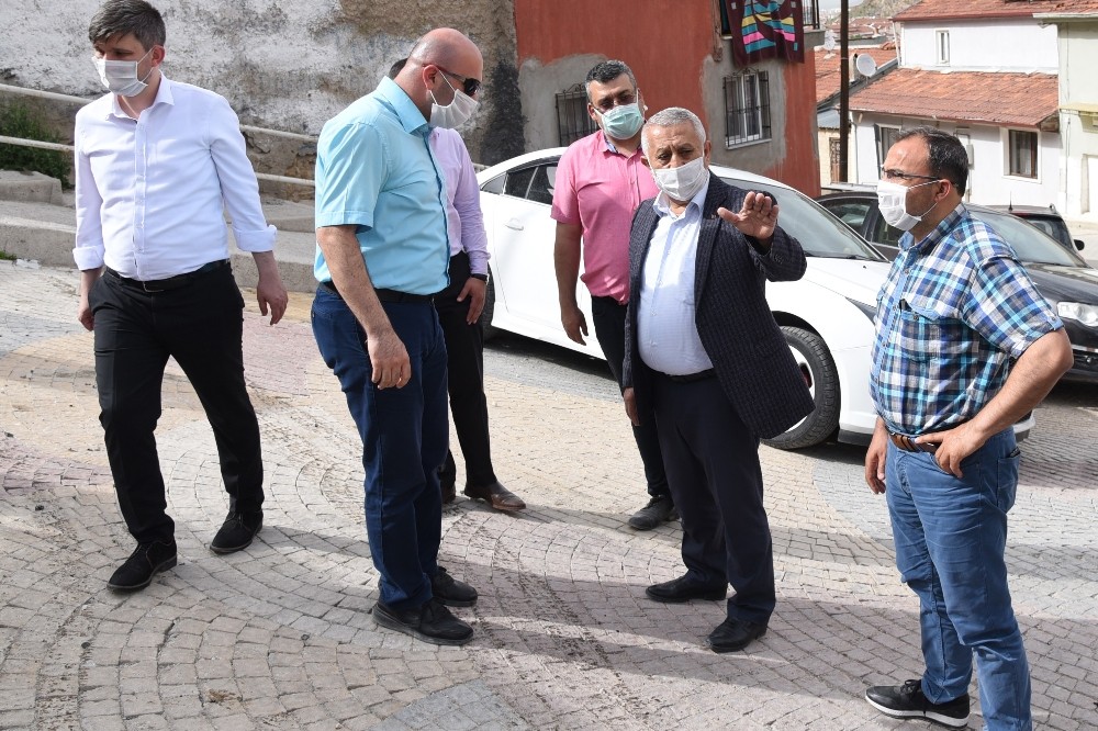 Afyonkarahisar Belediyesi asfalt sezonunu açtı 
