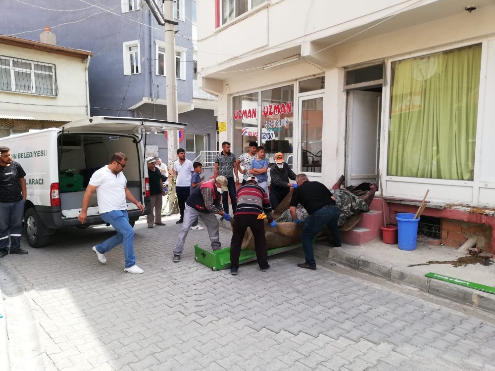 Afyonkarahisar Bolvadin ilçesinde ceset bulundu 