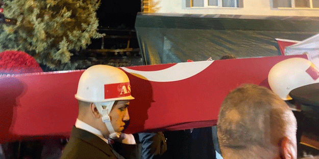Afyonkarahisar kahramanını uğurladı