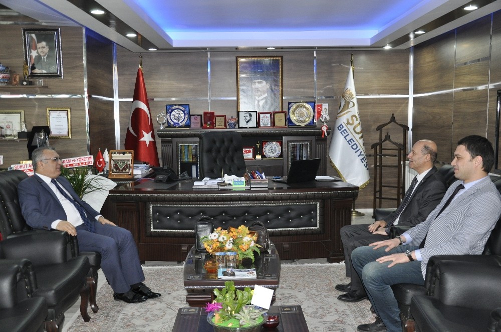 Afyonkarahisar Vali Yardımcısı Boztepe’den Başkan Bozkurt’a hayırlı olsun ziyareti 