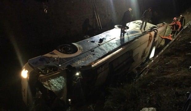 Afyonkarahisar'da feci gibi kaza! 8 ölü 28 yaralı