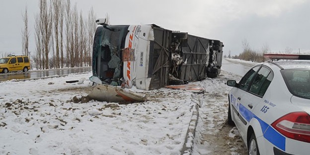 Afyonkarahisar'da feci kaza