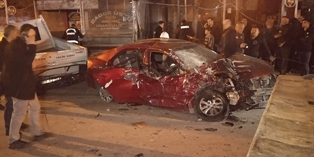 Afyonkarahisar'da feci kaza!