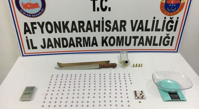 Afyonkarahisar'da Jandarma'dan dev uyuşturucu operasyonu