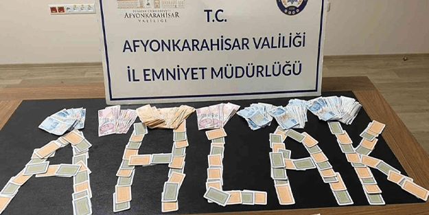 Afyonkarahisar'da kumarhane baskını! 10 kişiye, 18 bin 190 TL ceza