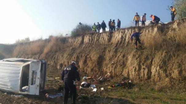 Afyonkarahisar’da trafik kazası: 2 ölü, 2 yaralı