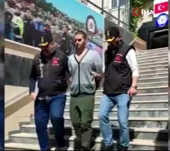 Ağabeyini öldüren sanığa ağırlaştırılmış müebbet hapis talebi! Tam 26 kez...!