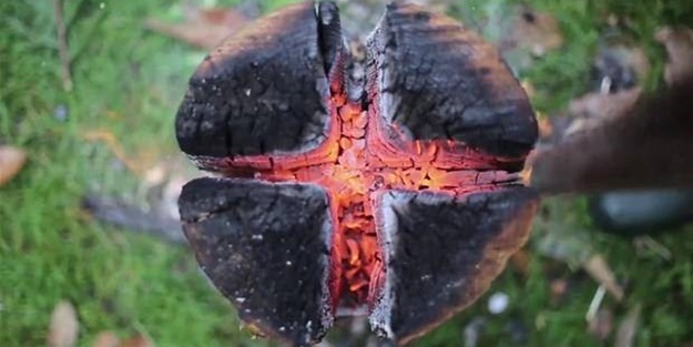 Ağaç kütüğünü ocağa çevirdi!