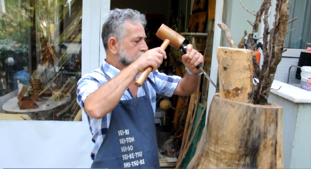 Ağaçları, sanat eserine dönüştürüyor 