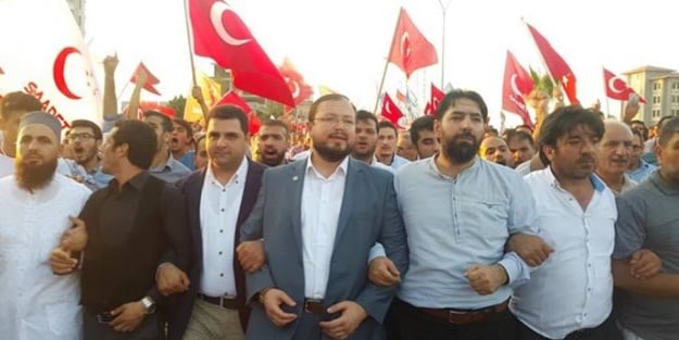AGD ihanetin üssü İncirlik'e yürüyor!