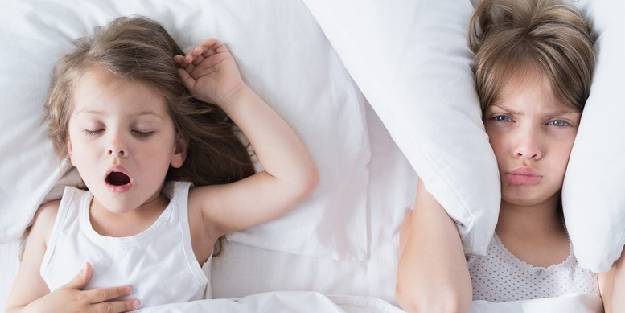 Ağız açık uyuma, çene yapısı ve dişlerin bozulmasına neden olur