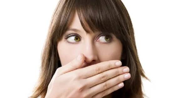 Ağız kokusu kanser belirtisi olabilir mi? Ağız kokusu nedenleri, tedavisi