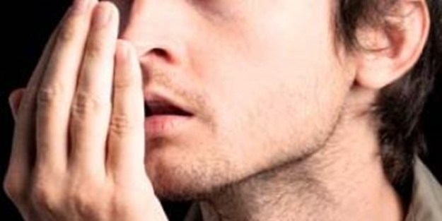 Ağız kokusu problemi olanlar dikkat! Neler iyi gelir? İşte detaylar…