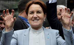 Ağızları bir karış açık bırakan o iddia gündeme bomba gibi düştü! Yok artık daha neler Meral Akşener