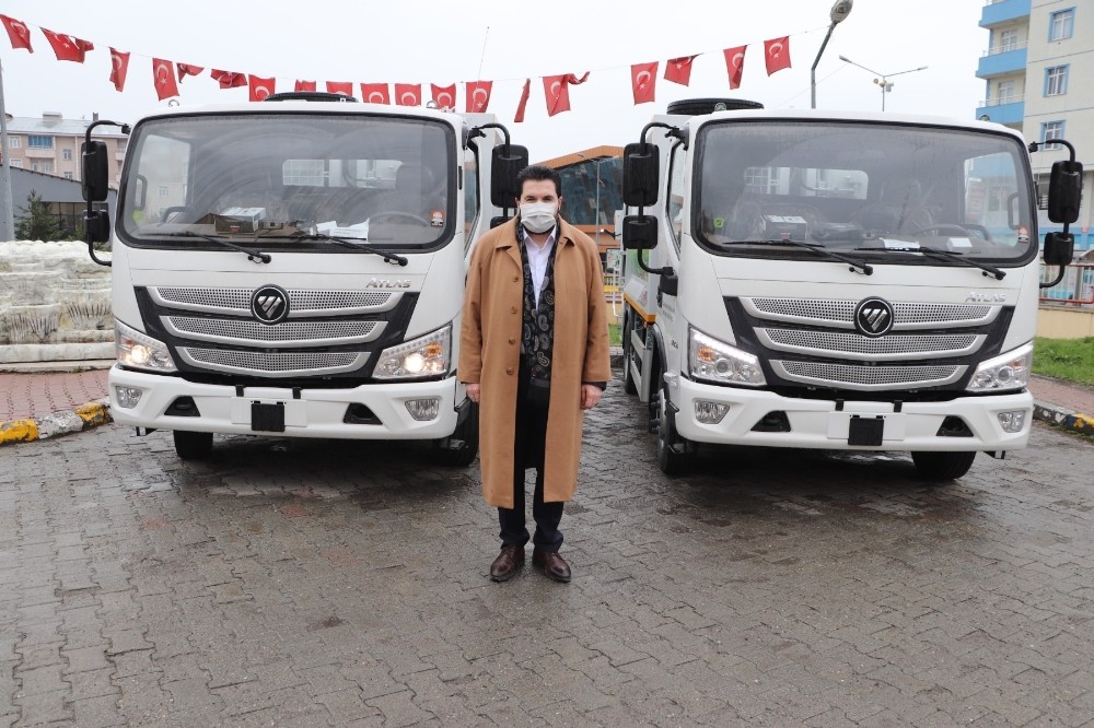 Ağrı Belediyesine 4 adet çöp kamyonu alındı 