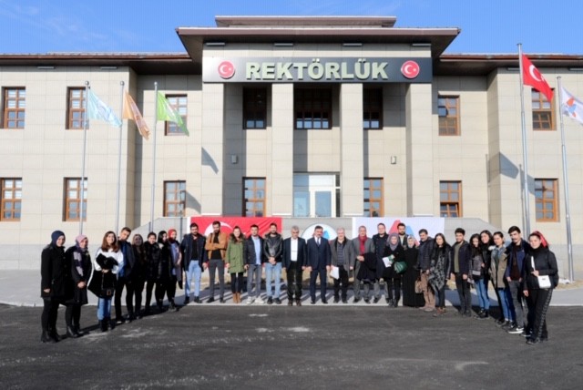 Ağrı İbrahim Çeçen Üniversitesi dayanışma ekibi Avrupa yolunda 