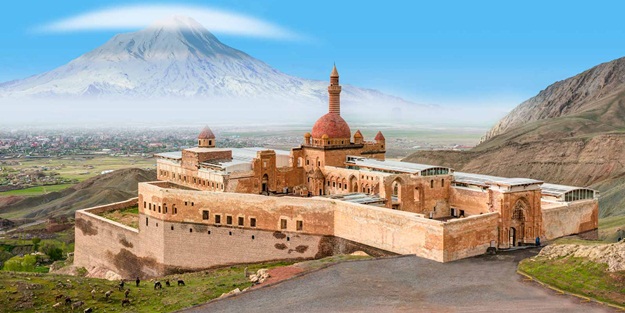 'Ağrı kadim bir şehir'