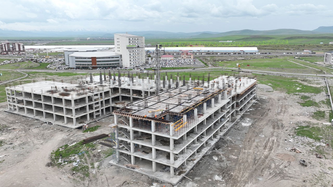 Ağrı’da dev sağlık yatırımı! 260 yatak kapasiteli