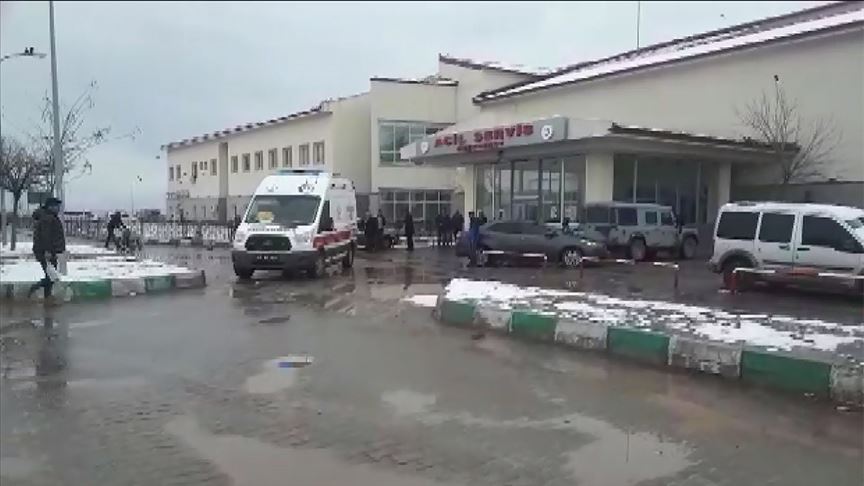 Ağrı'da Gürbulak Gümrük Müdürlüğü aracına roketli saldırı