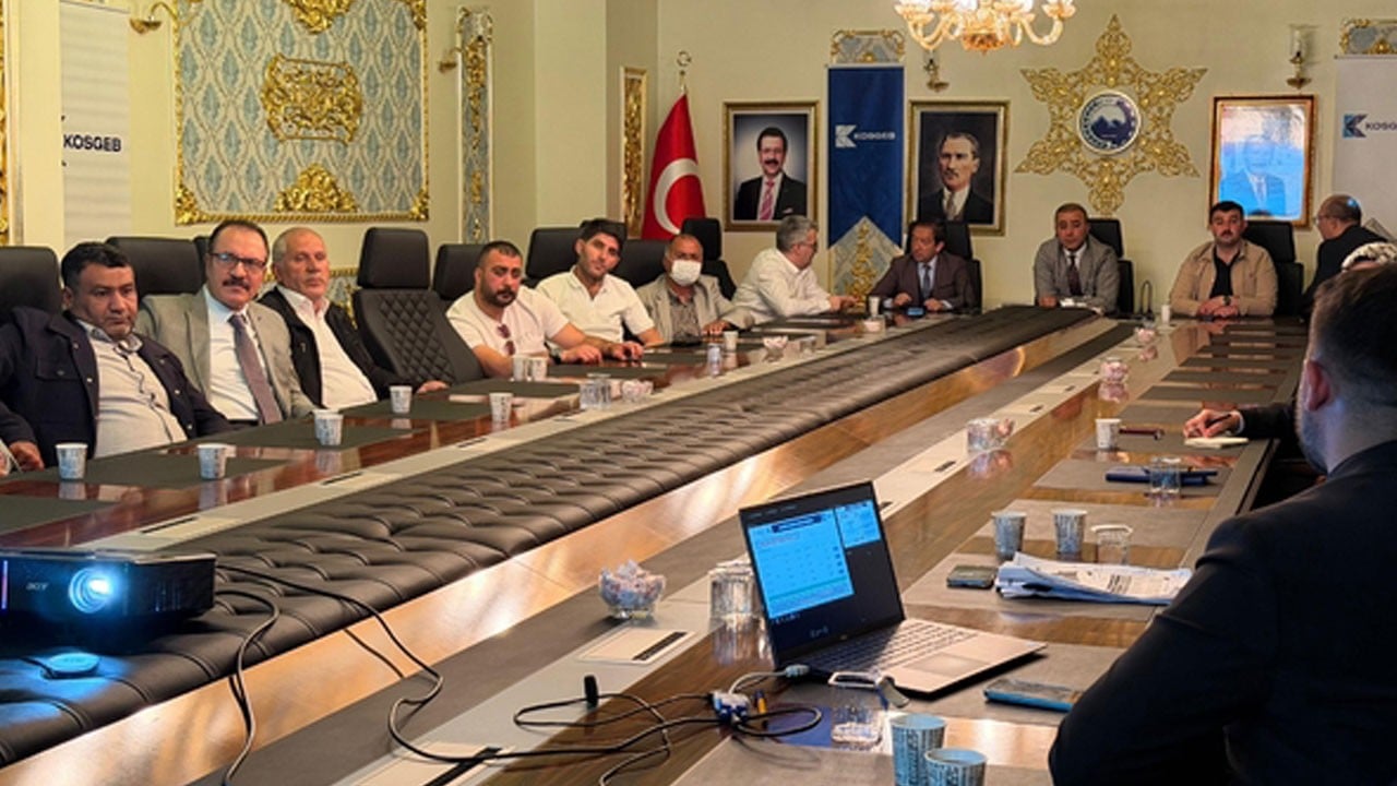 Ağrı’da işletmelere büyüme rehberi! KOSGEB destekleri tek tek anlatıldı