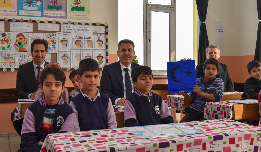 Ağrı’da karne heyecanı 