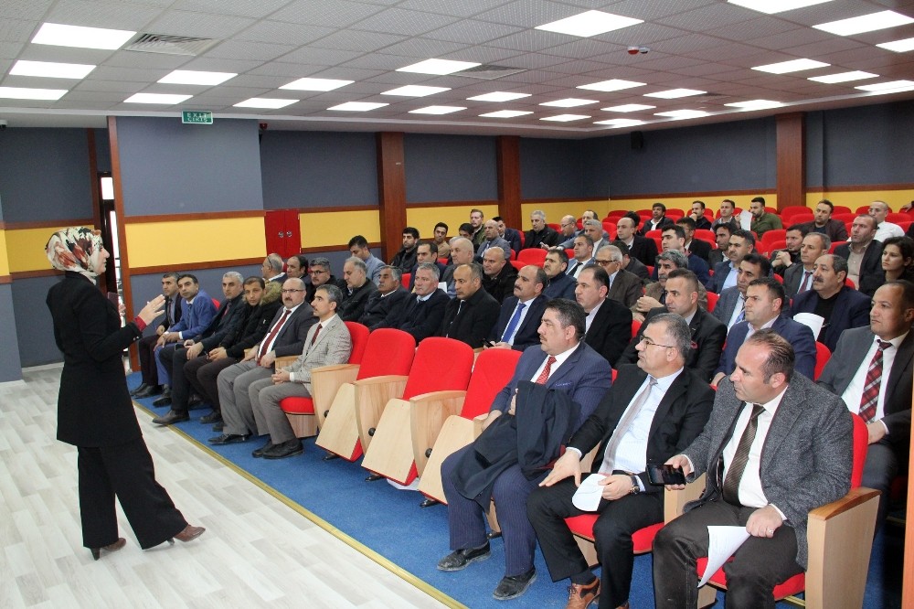 Ağrı’da korona virüse karşı “Okullarda Eş Zamanlı Hijyen Uygulaması Toplantısı” 