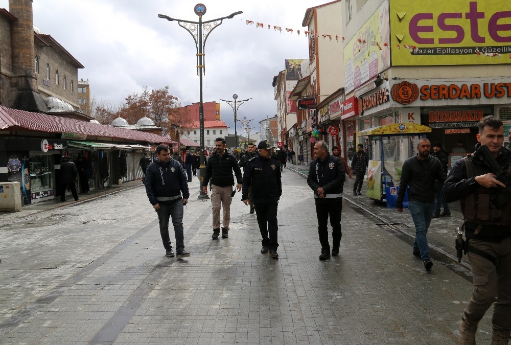 Ağrı’da polisin ‘Evde Kal’ çağrılarına İl Emniyet Müdürü Özen de katıldı 