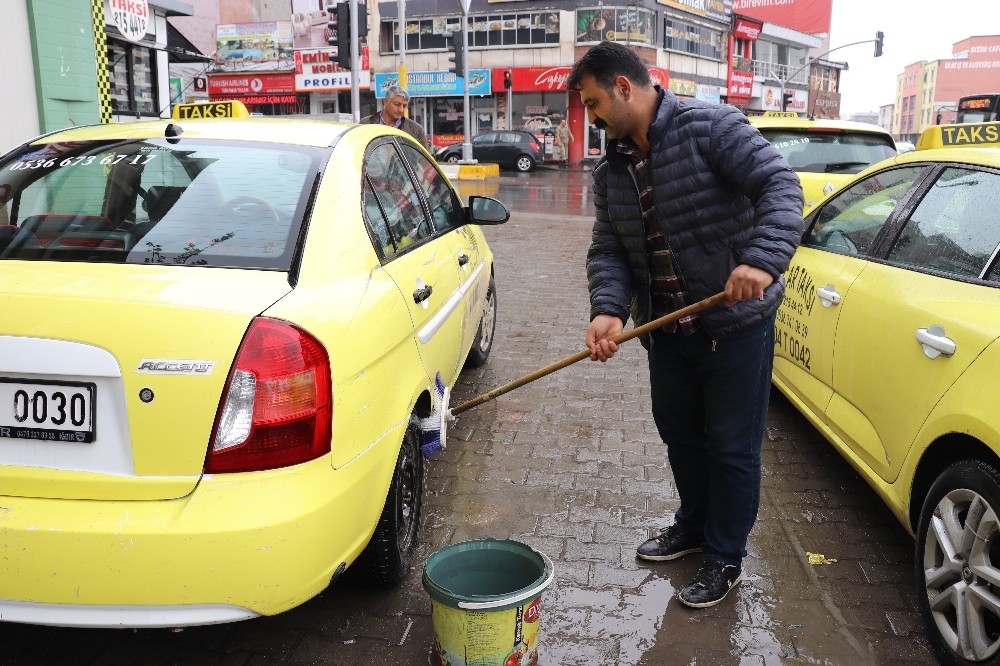 Ağrı’da ticari taksilere sınırlama getirildi 