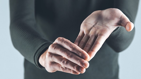 Ağrılarla başınız dertte mi? İşte çözümü