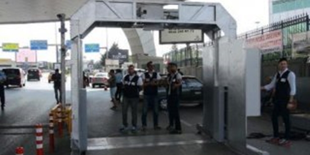 Atatürk Havalimanı'ndan sökülüp atıldı