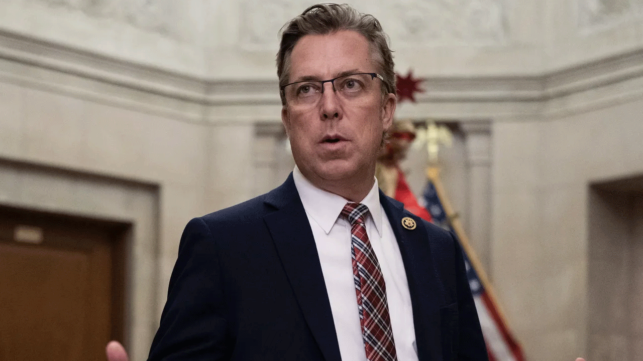 Ağzından çıkanları kulakları duymuyor: ABD'li senatörden müslümanlara faşistlik