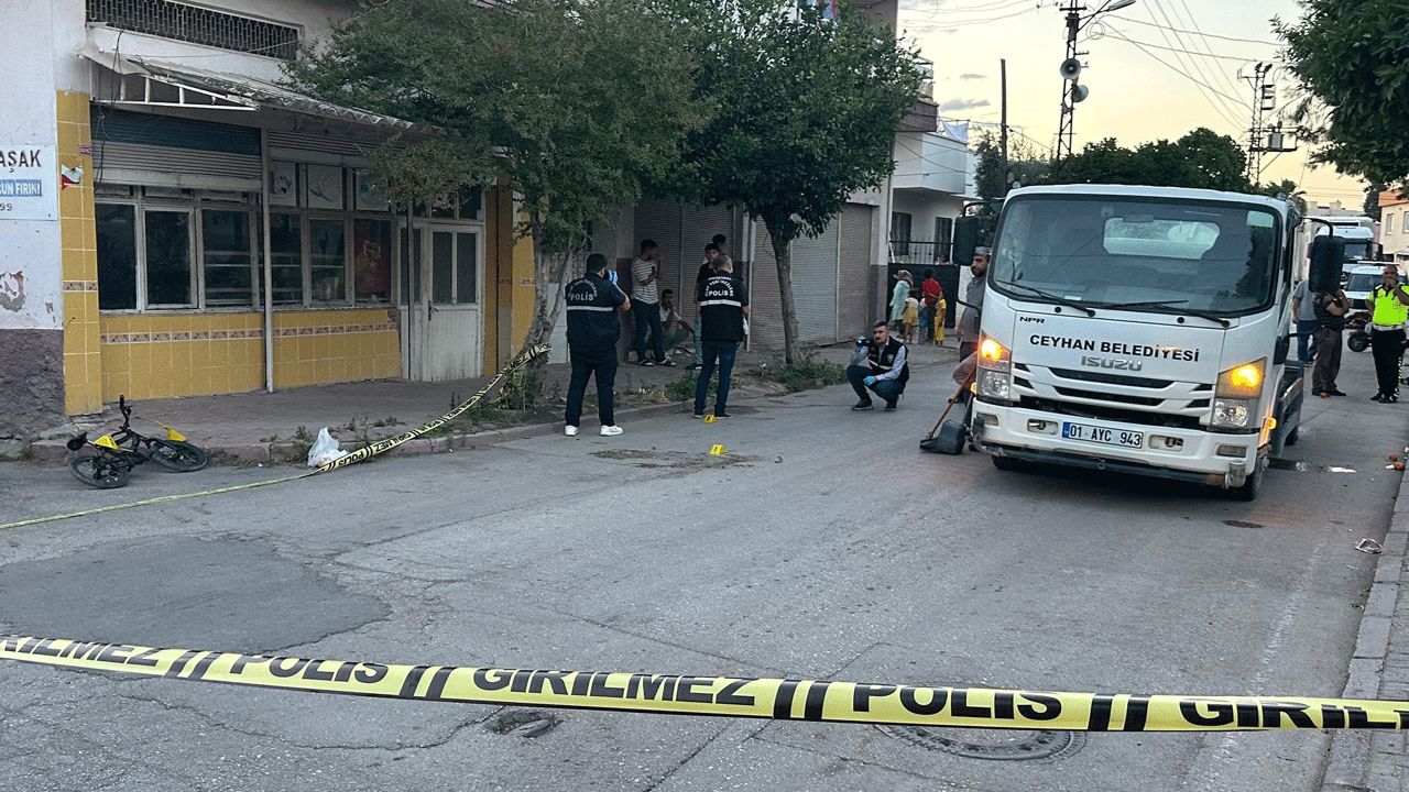 Ah be çocuk! Sokaktan hızla caddeye çıktı, kamyonetin altında kalıp öldü