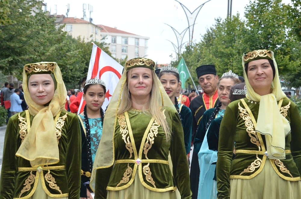 Ahiler 800 yıllık geleneği canlı tutuyor 