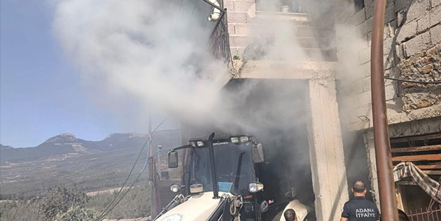 Ahır cayır cayır yandı! 2 hayvan telef oldu