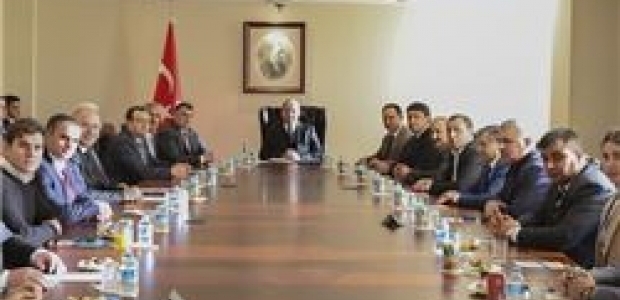 Akdoğan: Ahıskalı soydaşlarımızın yanındayız
