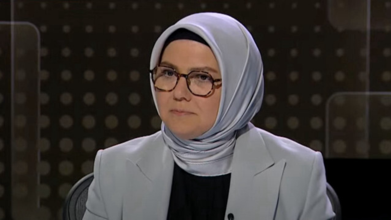 Ahlaksız Kızıl Goncalar’a bir tepki de AK Parti’den!