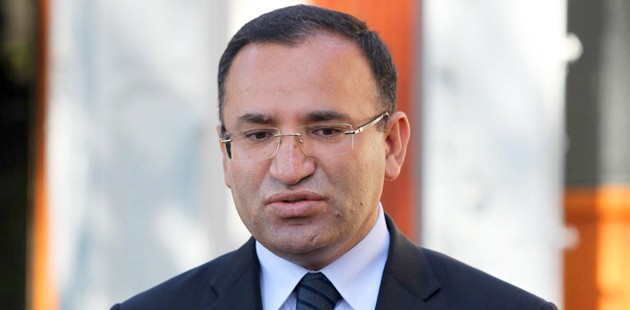 ‘Ahlaksızlıkta sınır tanımıyorlar’