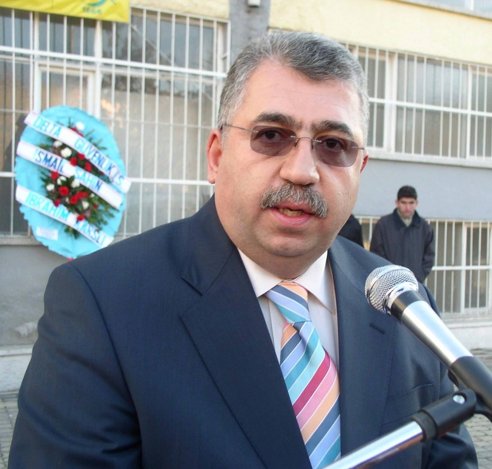 Ahlatcı Holding, virüs psikolojisine meydan okuyor 