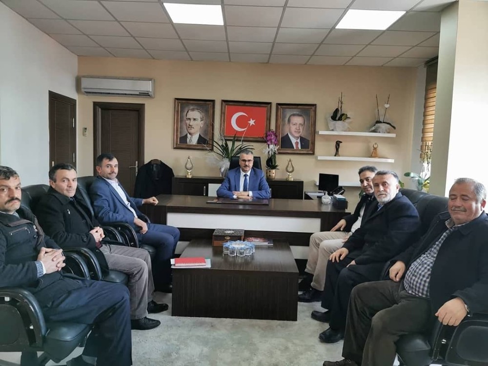 Ahlatcı, muhtarın talebini yerine getirdi 