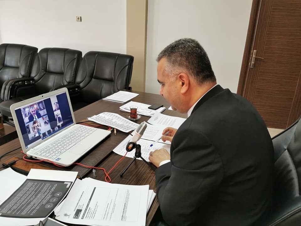 Ahlatcı’dan video konferanslı toplantı 