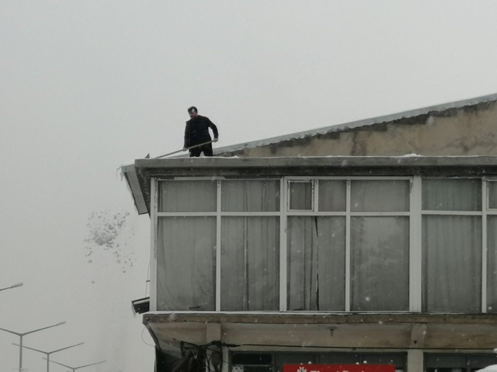 Ahlat’ta kar yağışı 