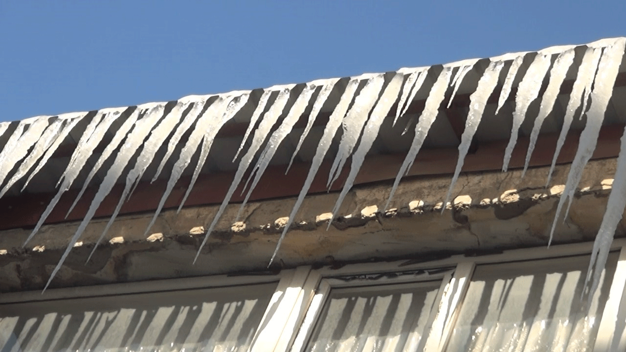 Ahlat'ta sibirya soğukları etkili oluyor!