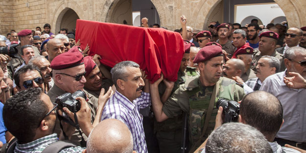 AHL'de ölen komutan için Tunus'ta tören