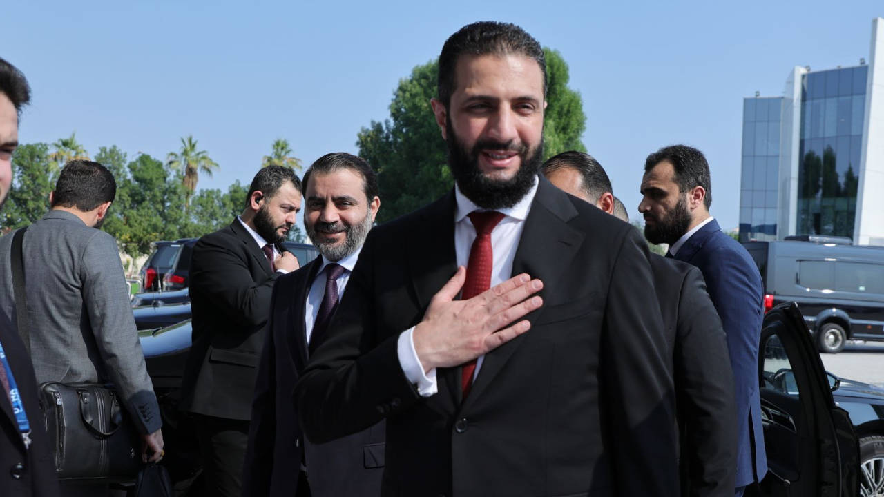 Ahmed Şara Almanya yolcusu!