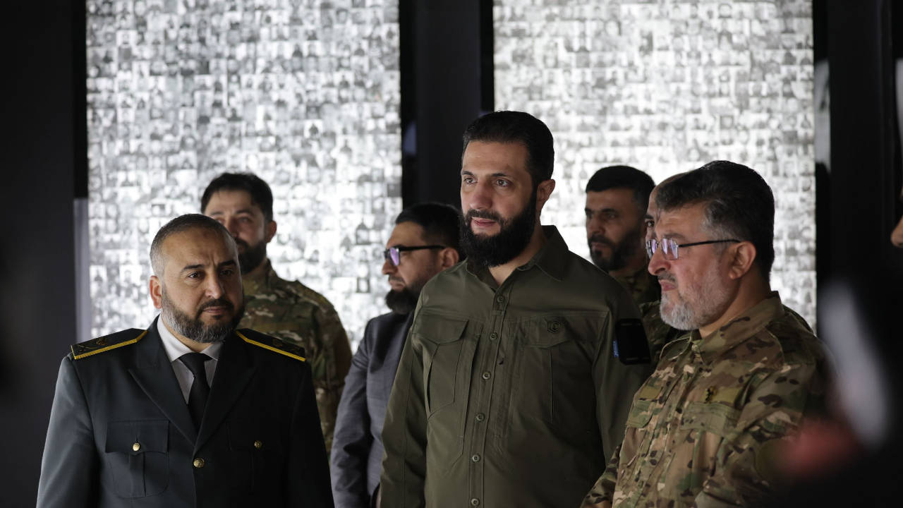 Ahmed Şara'dan 'yerli silah' vurgusu!