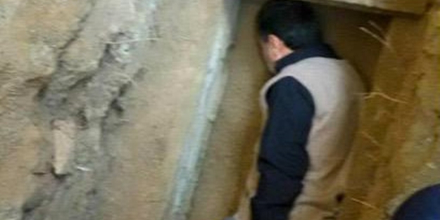 Ahmedinejad mezara yattı