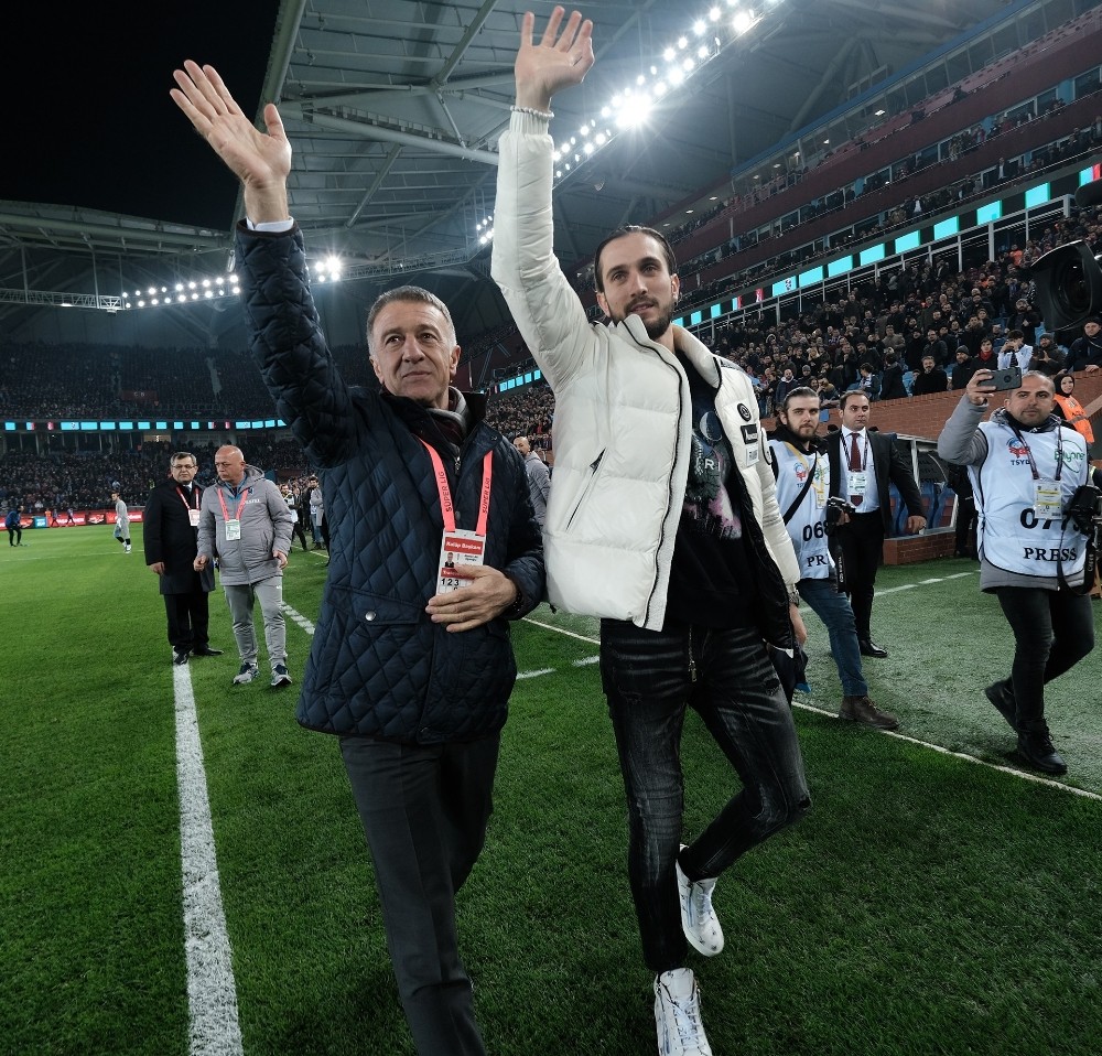 Ahmet Ağaoğlu: 