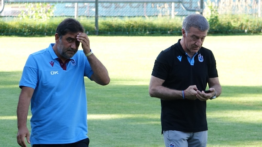Ahmet Ağaoğlu ve Ünal Karaman’dan gazetecilere sürpriz 