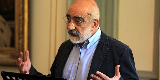 Ahmet Altan gözaltına alındı